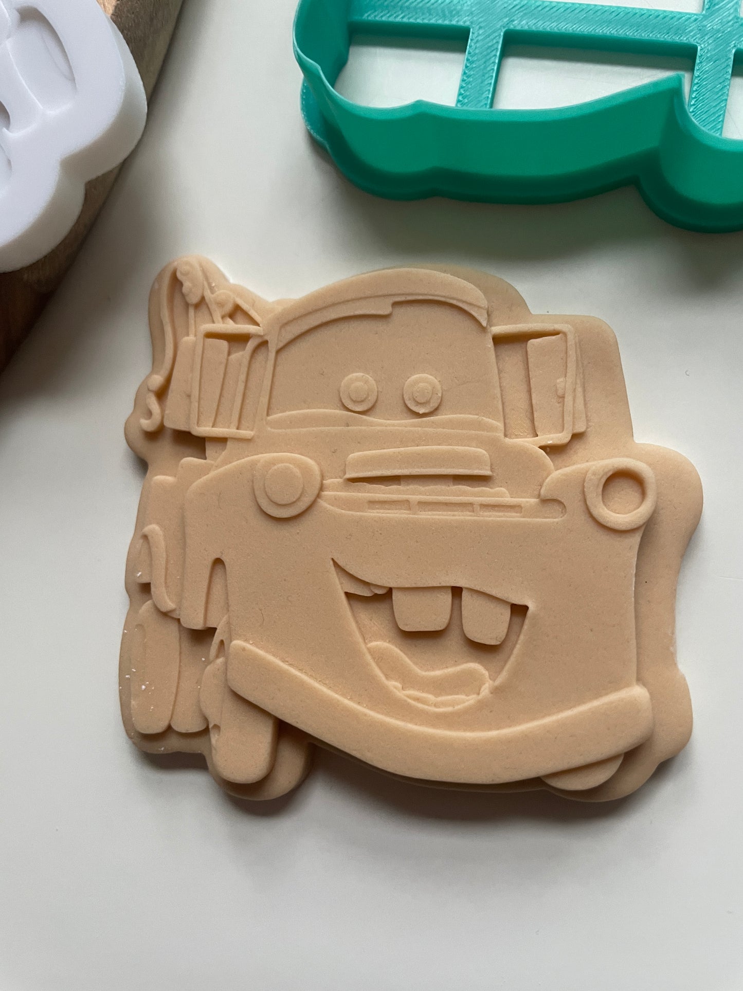 Tow Mater Cars Theme | Debosser / Embosser And Cutter Set