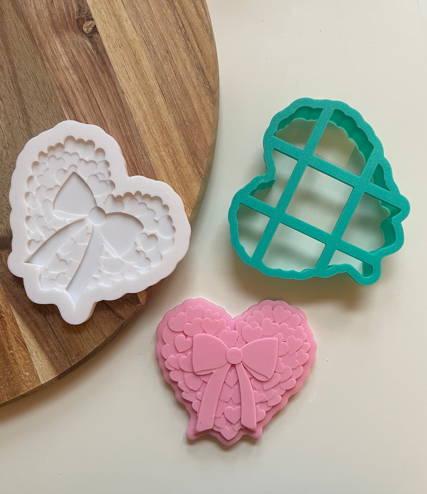 Heart Of Hearts With Bow | Embosser / Debosser And Cutter Set