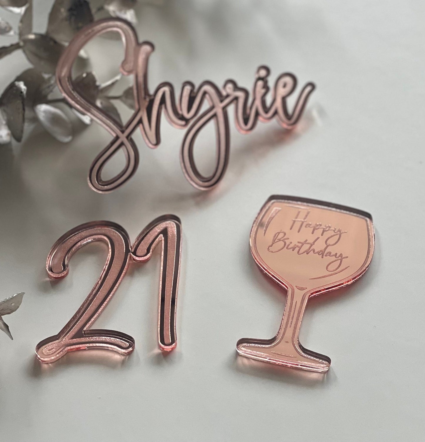 Acrylic Gin themed birthday charm set. Age, name, gin glass.