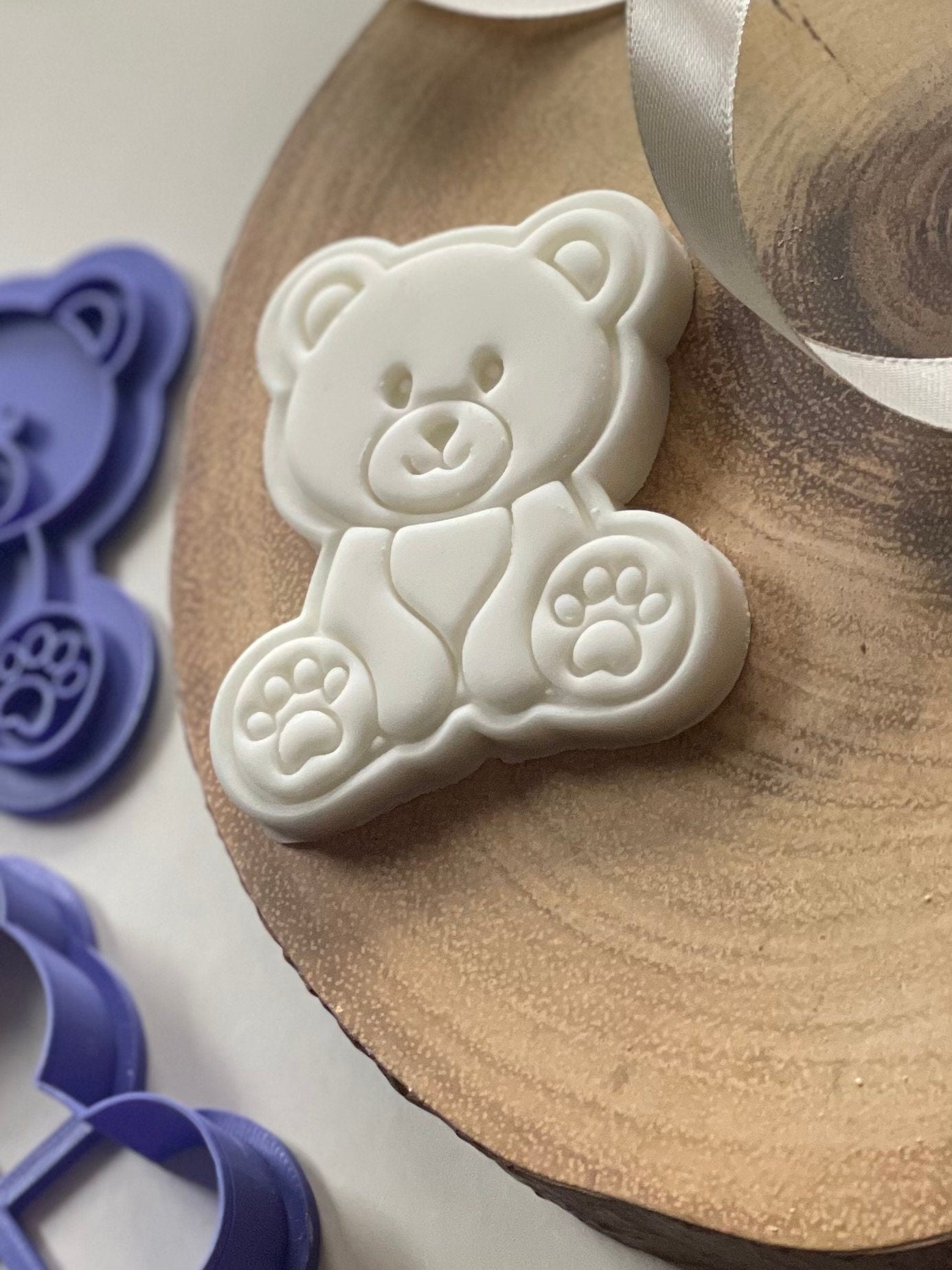 Cute teddy bear stamp and cutter