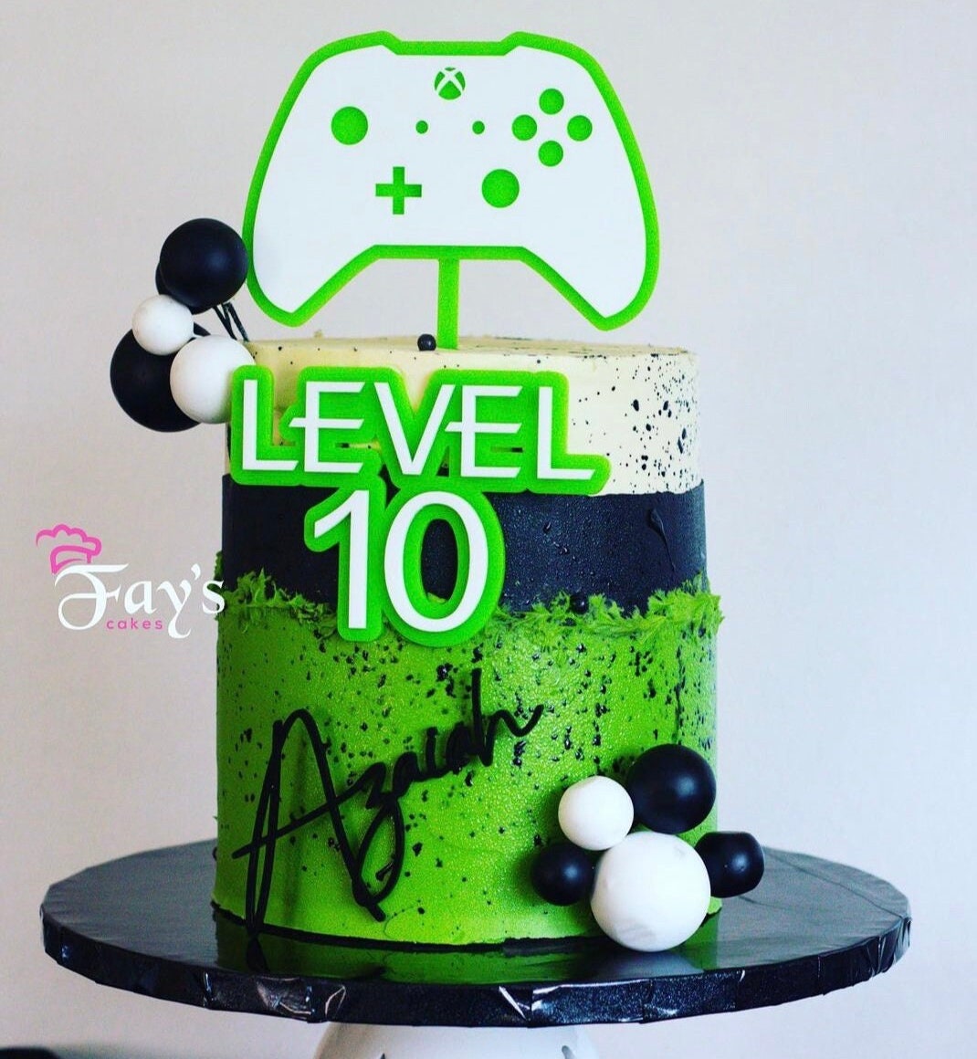 Gamers cake topper. Acrylic Control pad. Gaming cake topper and charm.