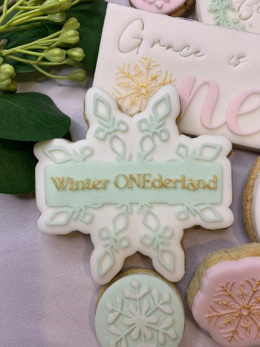 Winter Onederland Snowflake | Debosser And Cutter Set