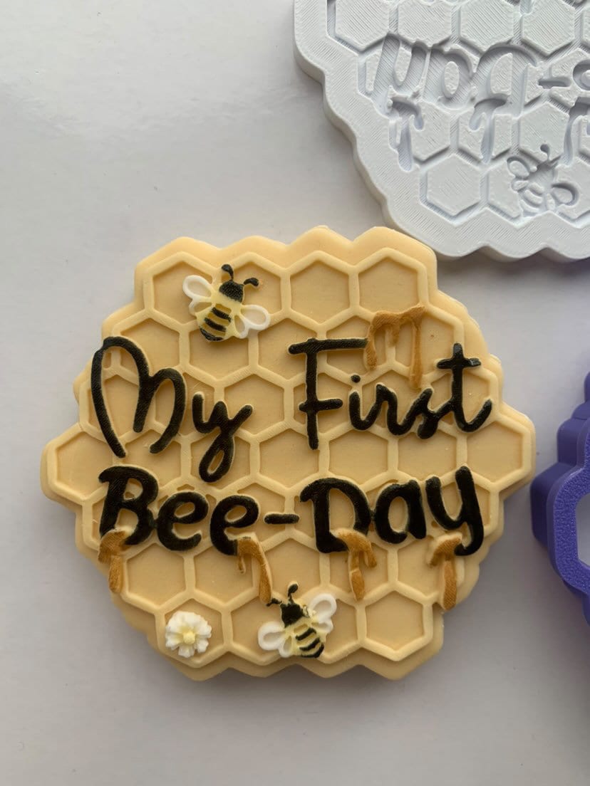 My first Bee day | Debosser And cutter Set