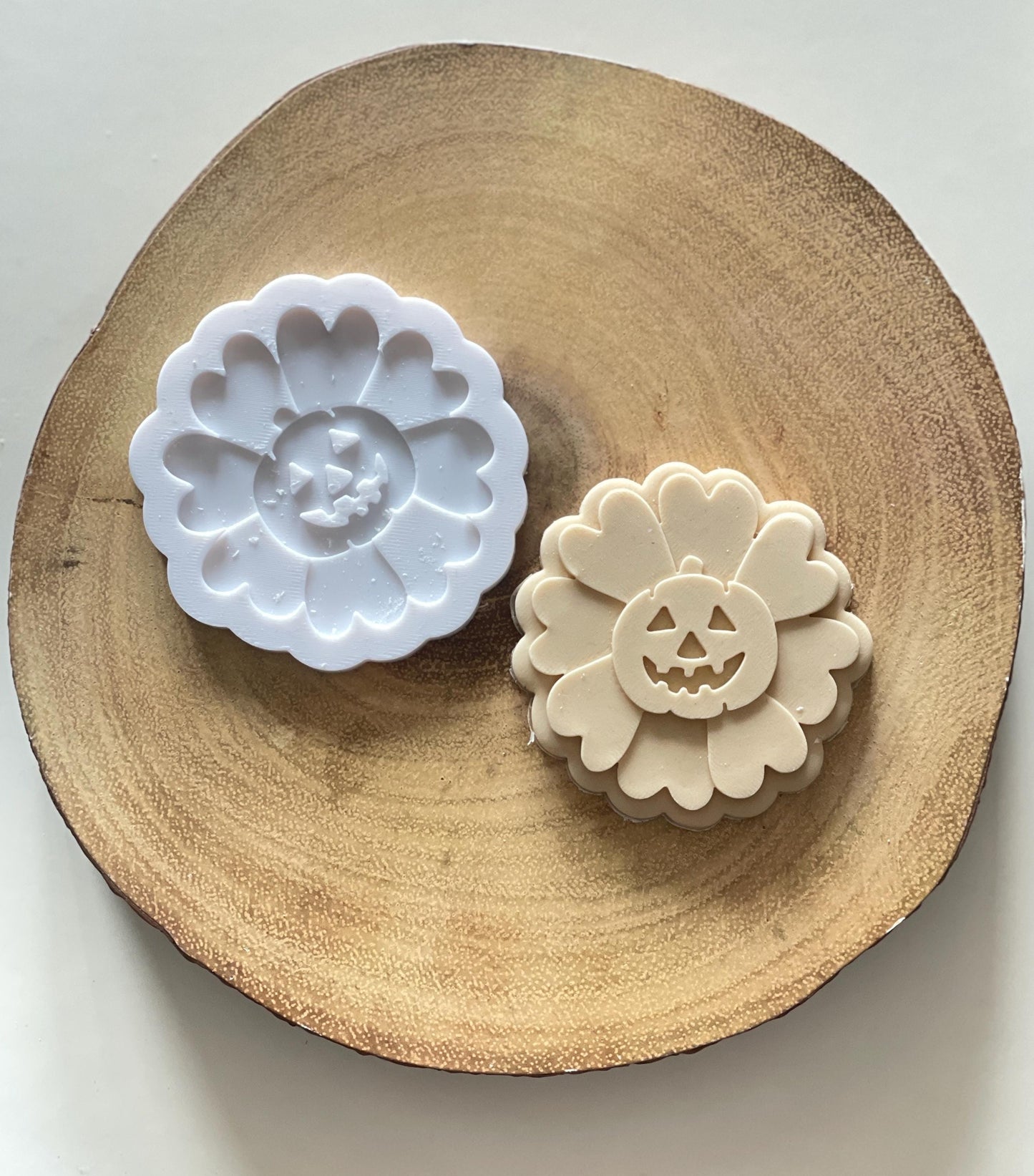 Pumpkin Flower |  Debosser And Cutter Set