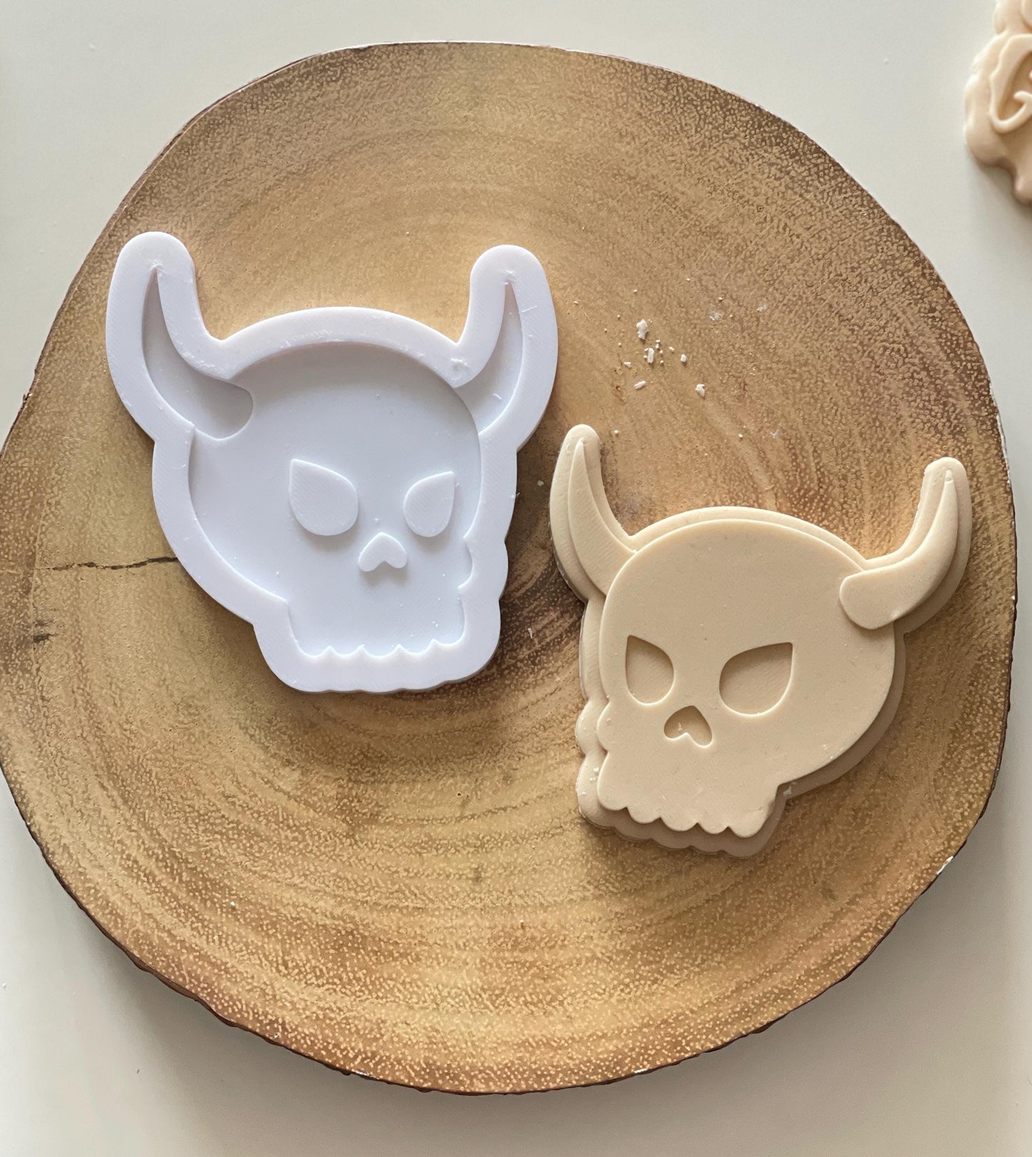 Skull With Horns | Debosser And Cutter Set